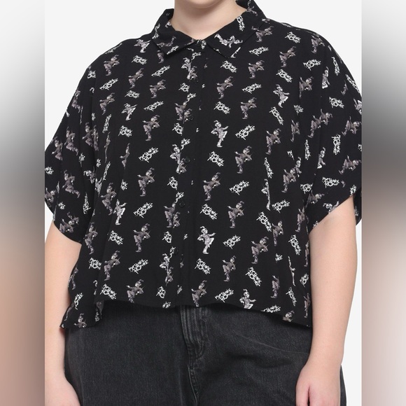 MCR Top - Picture 1 of 4